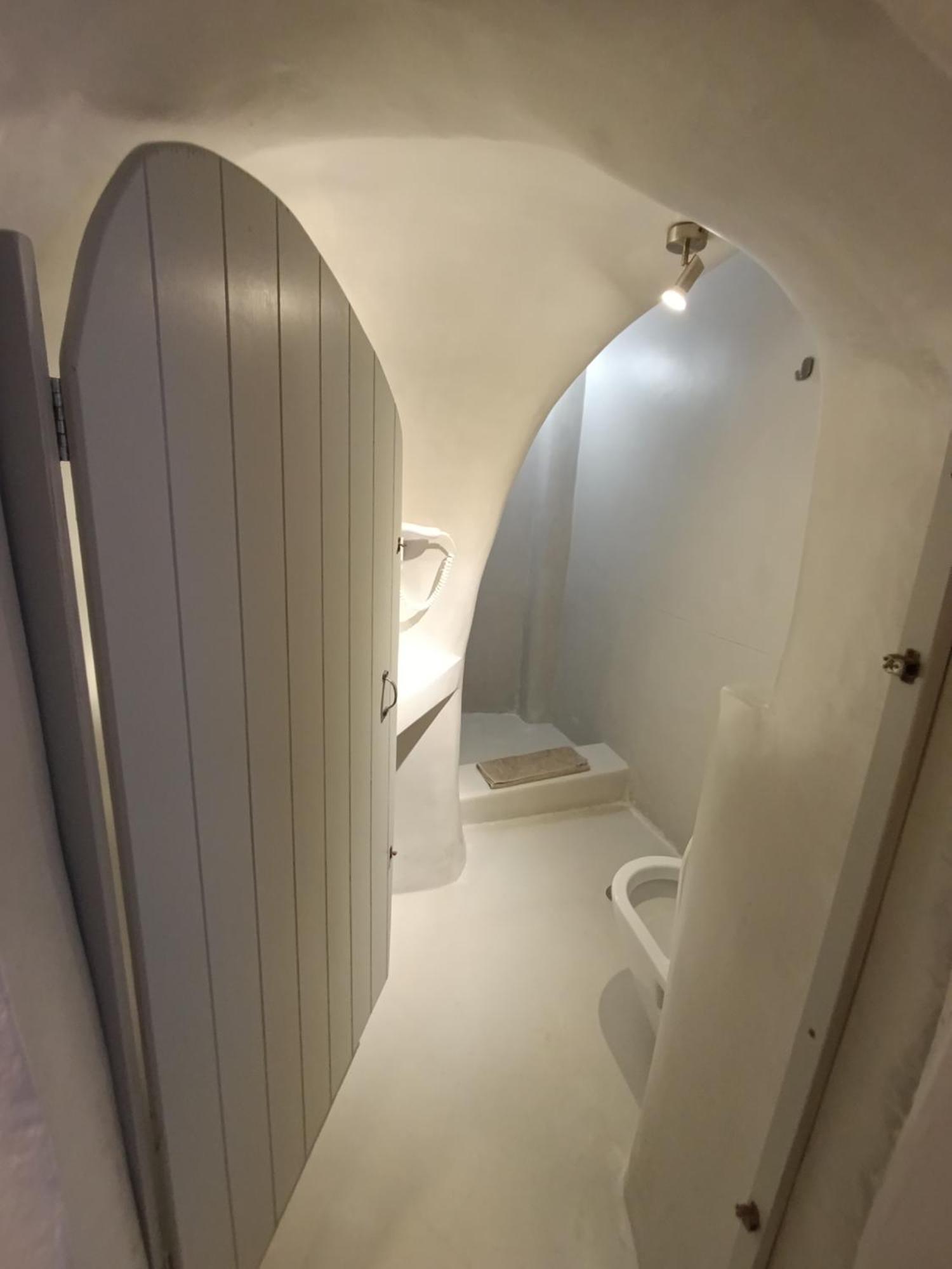 Fira Eco Center Rooms Экстерьер фото