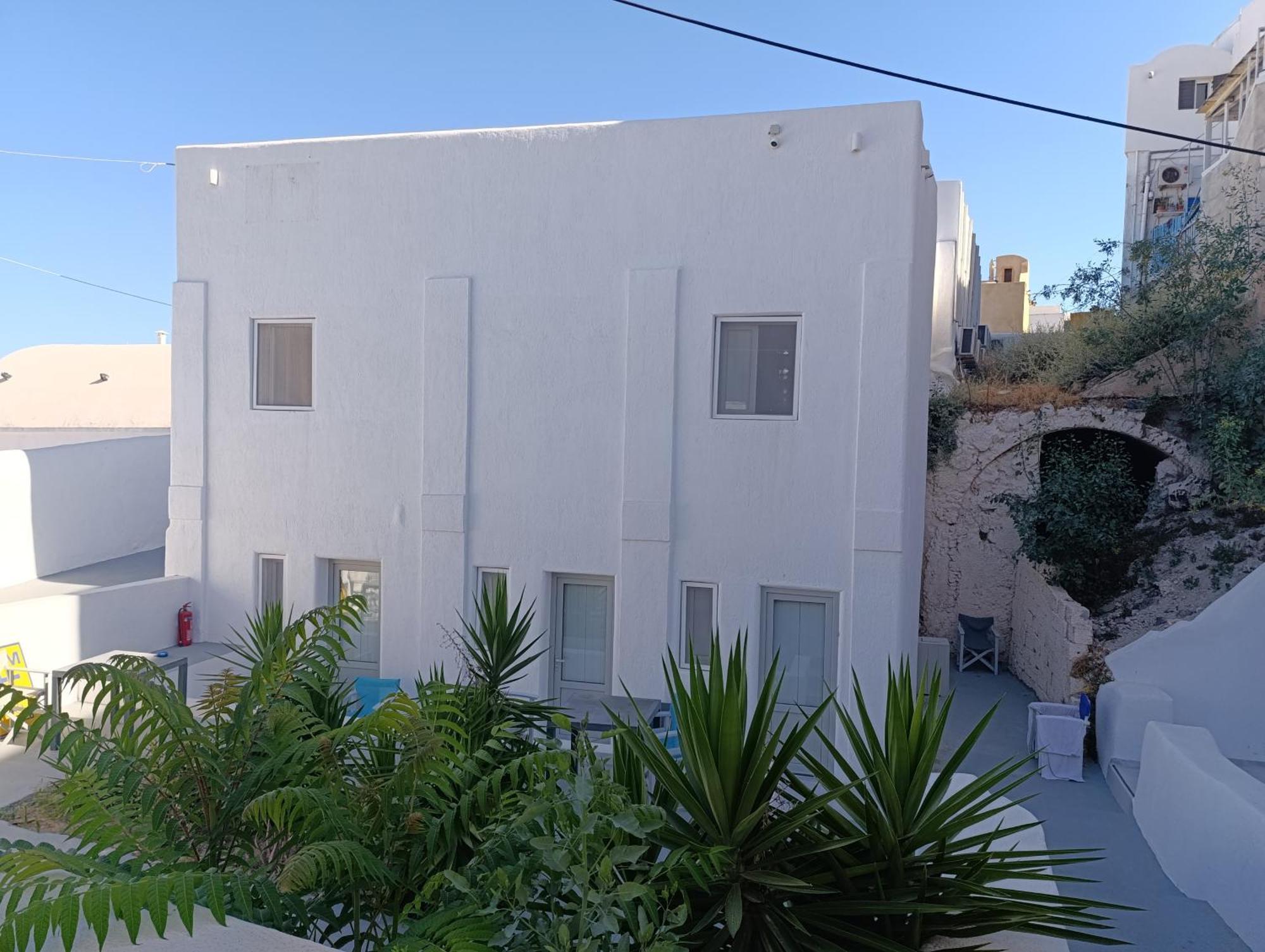 Fira Eco Center Rooms Экстерьер фото
