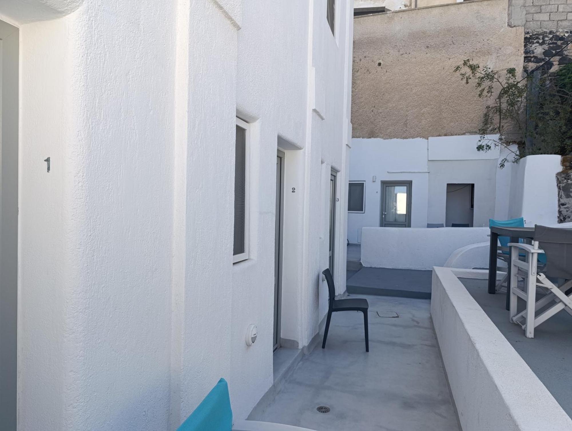 Fira Eco Center Rooms Экстерьер фото